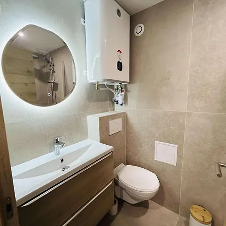 Renove Avec Terrasse - 2 Personnes - Cap D'agde - Fr-1-249-451 아파트 *